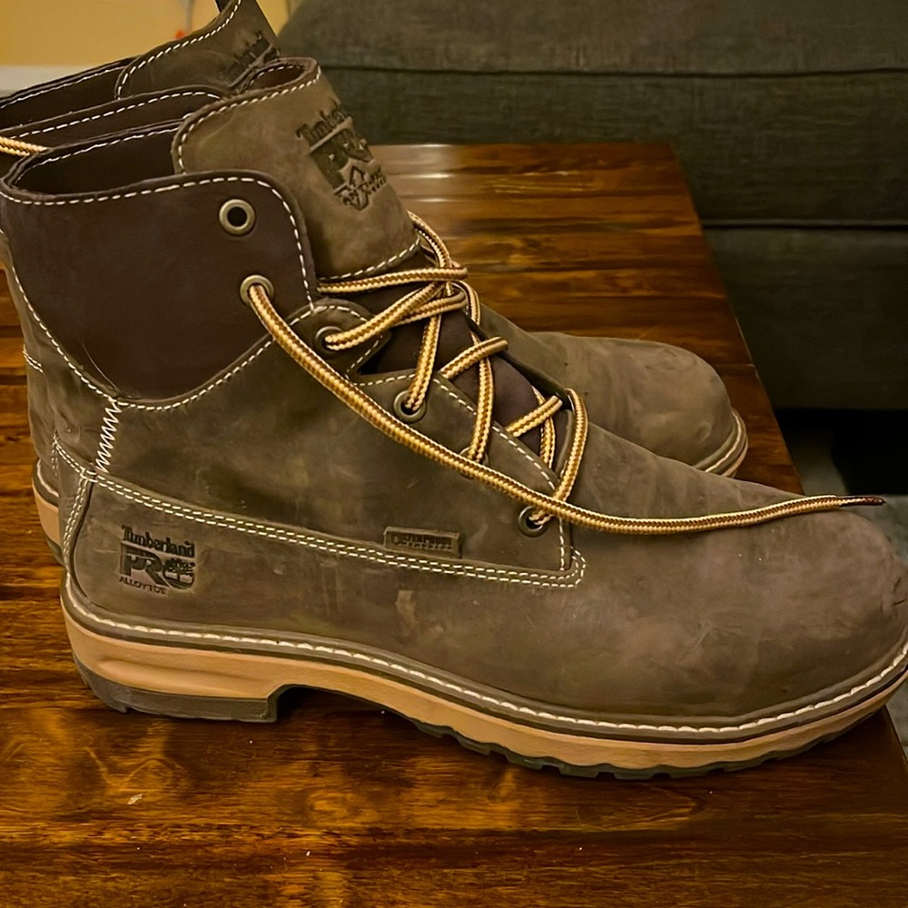 Timberland steel toe boots women’s size 8